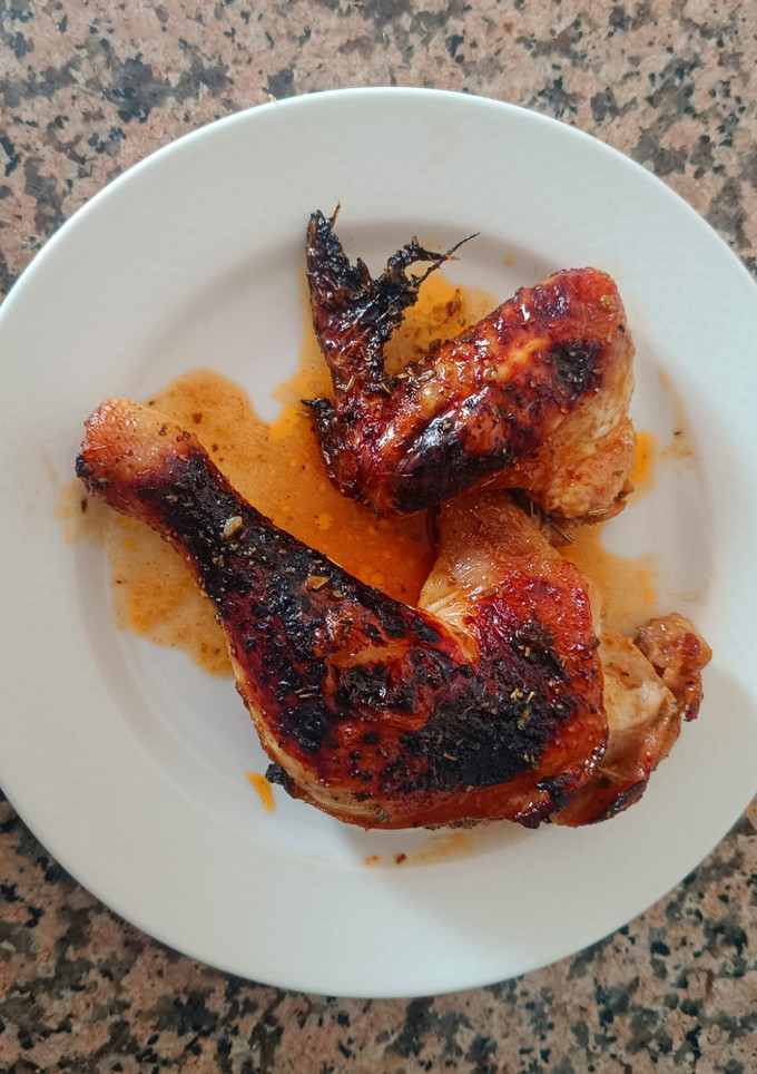 Una foto de Pollo al horno con soja y miel