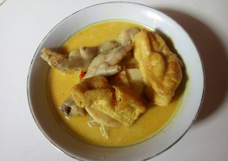 Lodeh Rebung Ceker Tahu