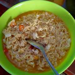A picture of Mie Kuah Nyemek.
