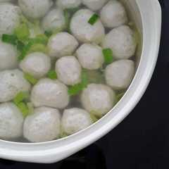 A picture of Bakso Ikan.