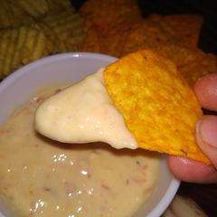 A picture of Queso dip.