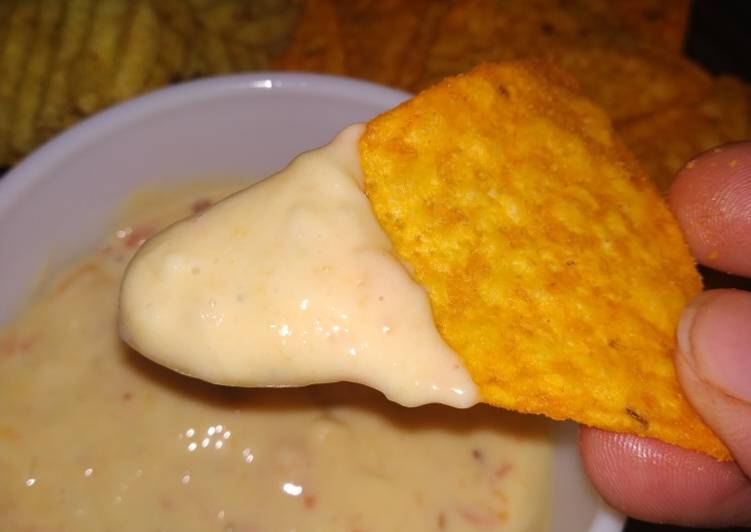 Recipe of Homemade Queso dip