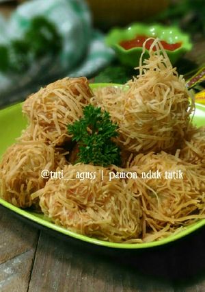 Foto resep Bola-bola rambutan ayam udang