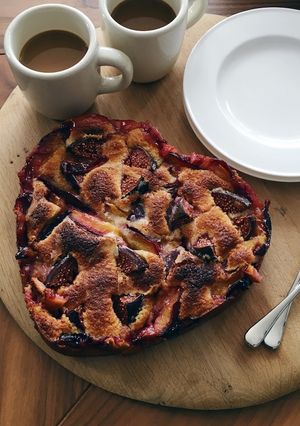 A picture of Plum, fig and almond cake.