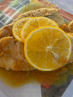 Una foto de Pechuga de pollo a la naranja