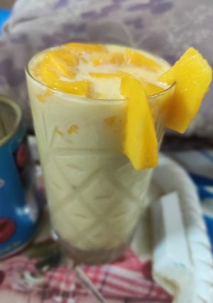 A picture of Mango shake.