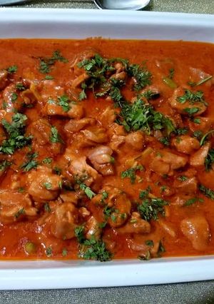 A picture of Khatti-meethi balti chicken.
