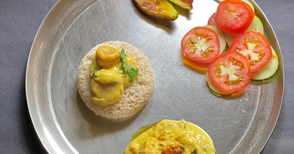 Kadhi Pakore With Brown Rice For Dinner Bihari Style Recipe by ...