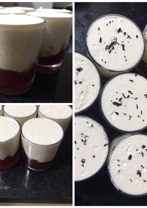 Una foto de Crema de mascarpone con frutos rojos