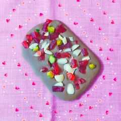 A picture of Fruit n Nut Chocolate bar.