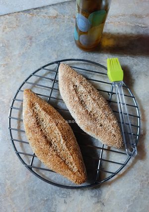 Une photo de Pain complet à l'orge et l'huile d'olive 🥖