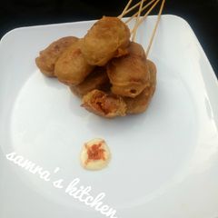 A picture of Delicious and crispy yam roll.