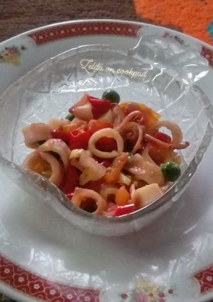 Foto resep Tumis cumi asin sederhana
