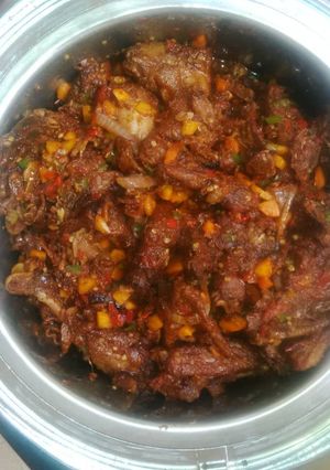 A picture of Peppered chicken 🍗.