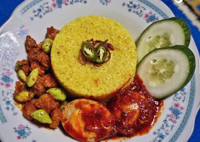 Resep Nasi Kuning Rice Cooker Simple Khas Banjar Oleh Dapur Ala Mama