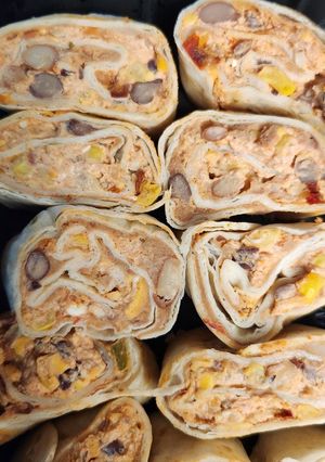 A picture of Loaded Mexican Tortilla Pinwheels.