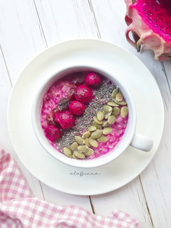 Foto resep Oatmeal Pinky Buah Naga Merah