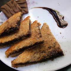 A picture of Chocolate sandwich.