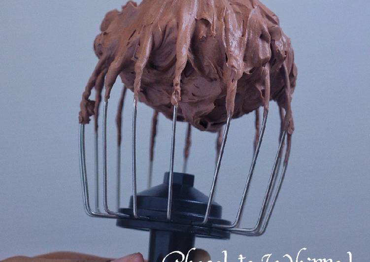 Cara Gampang Menyiapkan Chocolate Whipped Ganache yang Sempurna