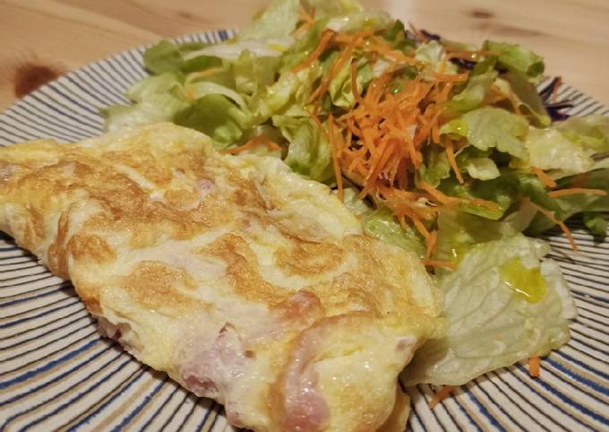 Tortilla Francesa Con Jamón Y Ensalada Cena Saludable En 10 Minutos Receta De Juliana Cookpad