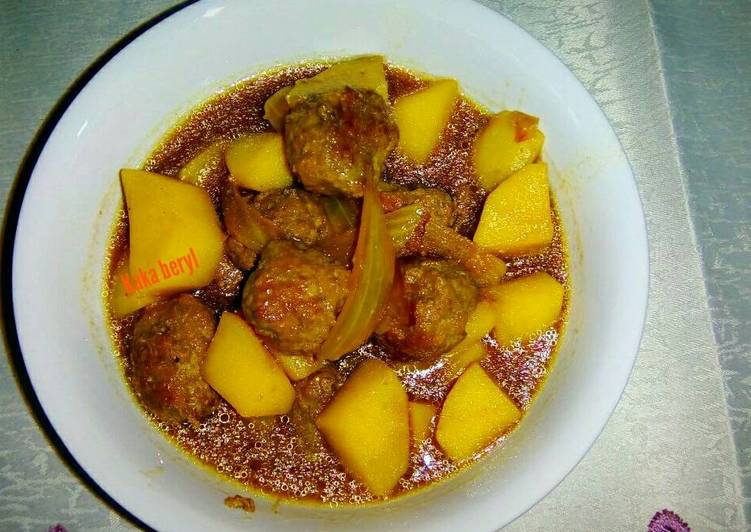 Rahasia Bikin Semur bola bola daging #KitaBerbagi yang Enak Banget