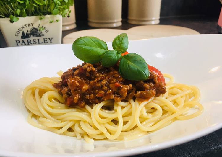 Recipe of Super Quick Homemade Spaghetti Bolognese