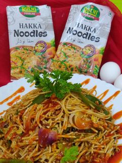 এগ- ক্যাপসি - চাউমিন (egg capsi chowmein recipe in Bengali) রেসিপির প্রধান ছবি
