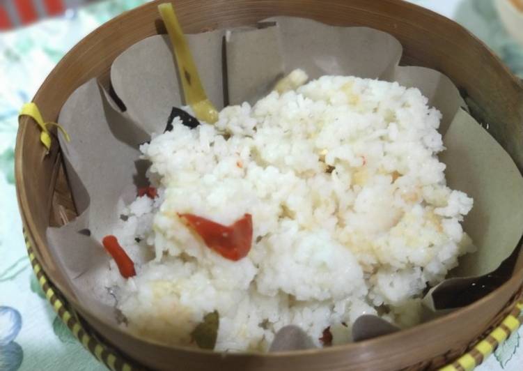 Nasi liwet rice cooker