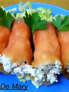 Una foto de Rollitos de salmón