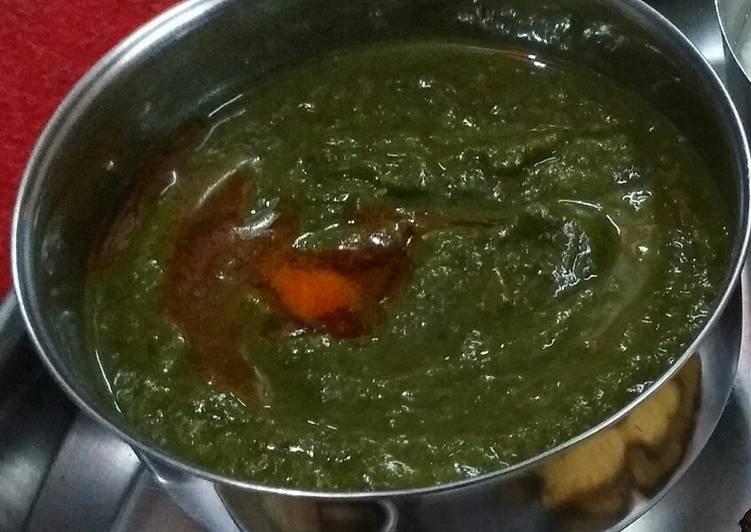 Recipe: Yummy Methi Palak or serso ka saag
