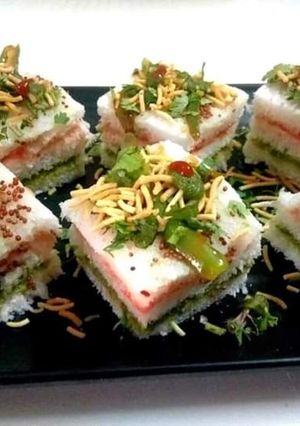 ব্রেড ধোকলা (bread dhokla recipe n Bengali) রেসিপির প্রধান ছবি