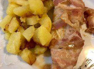 Foto di Codette di rana pescatrice con pommes sautées