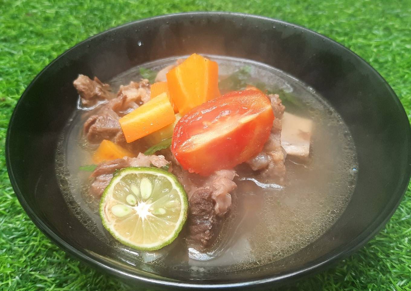 Bagaimana Menyiapkan Sup Iga Sapi Anti Gagal