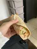 Rapidita de pollo y aguacate