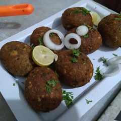 Nargisi (egg) kofta A picture of Nargisi (egg) kofta.
