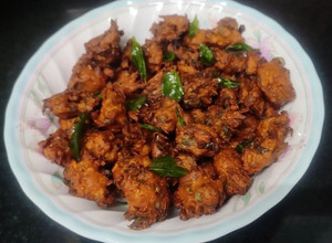 A picture of Bottle gourd pakoda.
