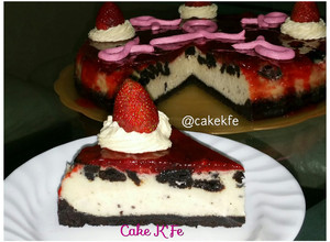 Una foto de Cheesecake Oreo con Sirop de Fresas