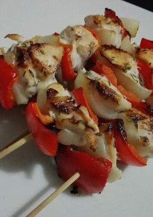 Una foto de Brochette de pollo