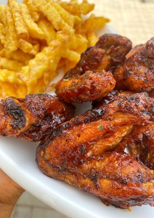 A picture of Glazed chicken wings.