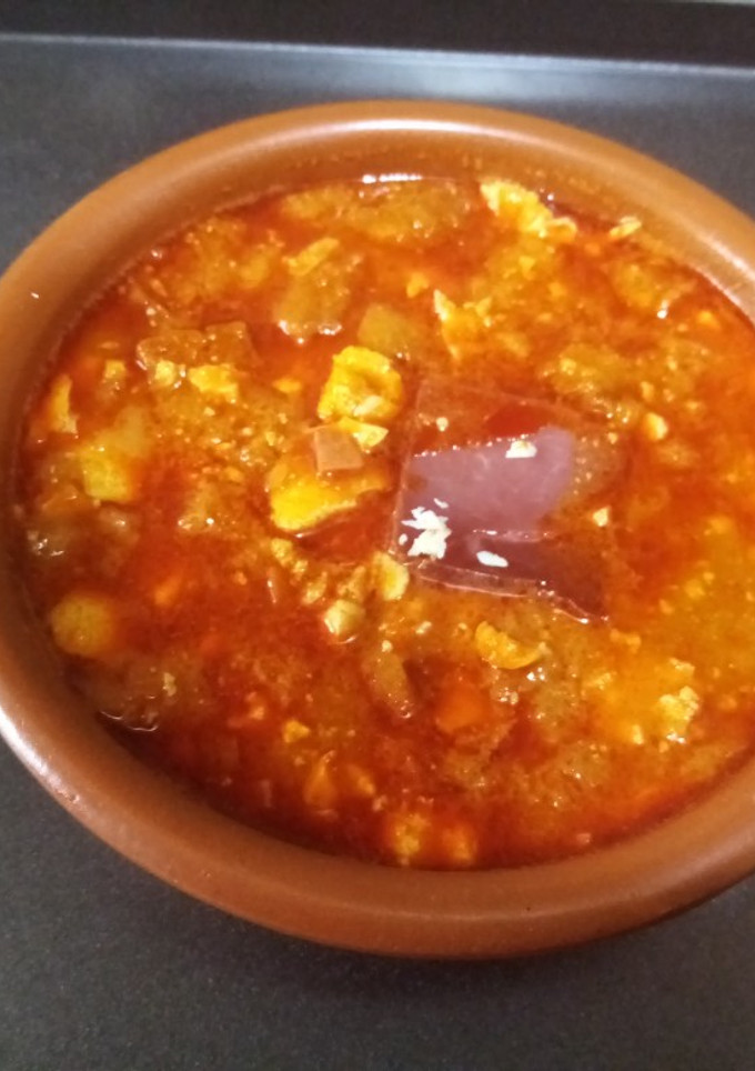 Una foto de Sopa de ajo