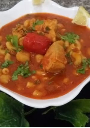 صورة لوصفة شوربة معكرونة بصدر الدجاج