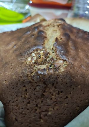 Una foto de Bizcocho de canela con nueces y dátiles, sin gluten