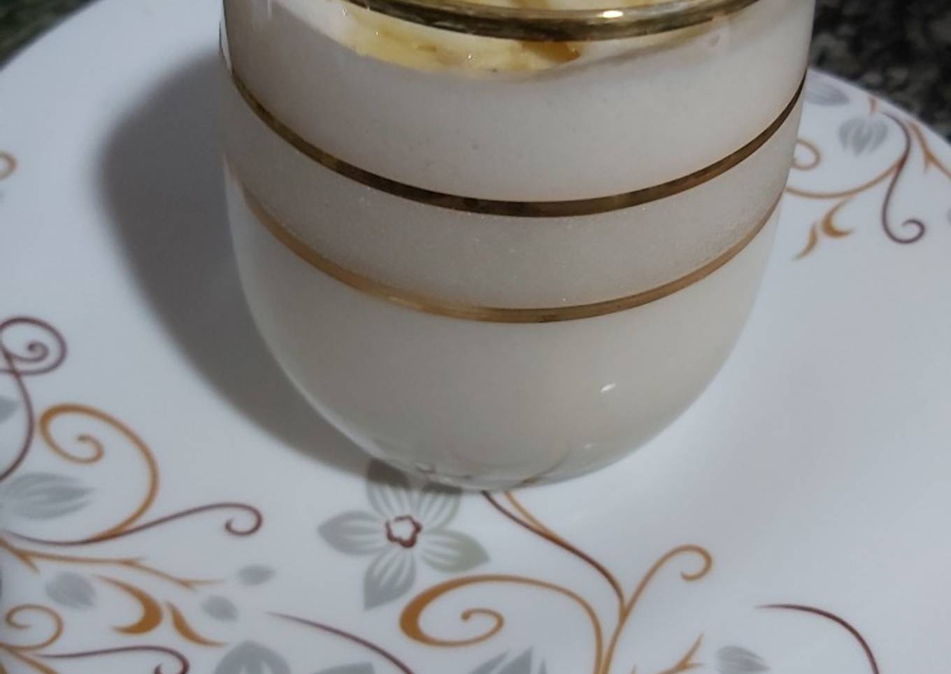 Apple and banana milkshake