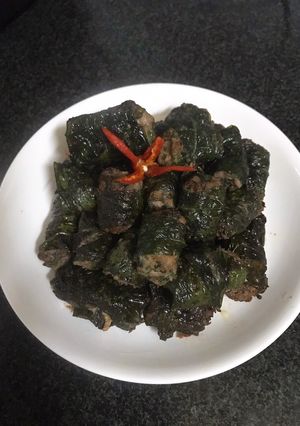 Hình của món Chả thịt cuộn lá xương sông.