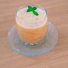 A picture of Muskmelon sharbat.