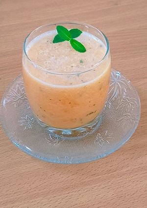 A picture of Muskmelon sharbat.