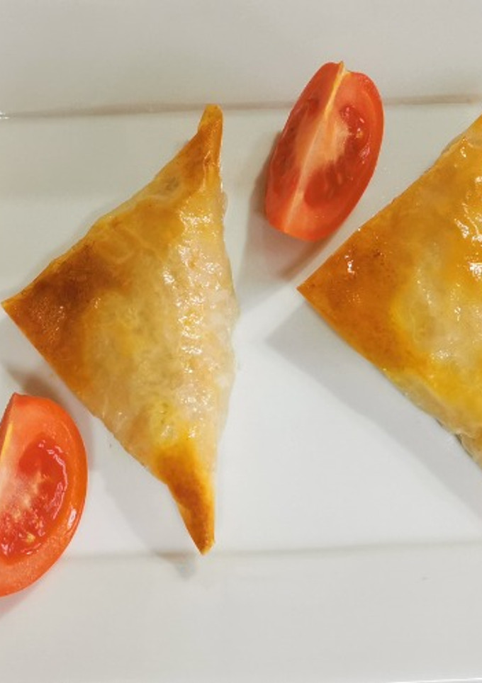 Una foto de Empanadillas de atún con masa filo