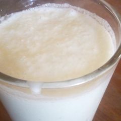 A picture of Sour milk.