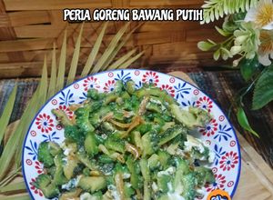 Gambar 24:12:25 - Peria goreng bawang putih