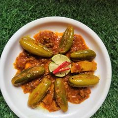 A picture of Chal potol(parwal/pointed gourd).